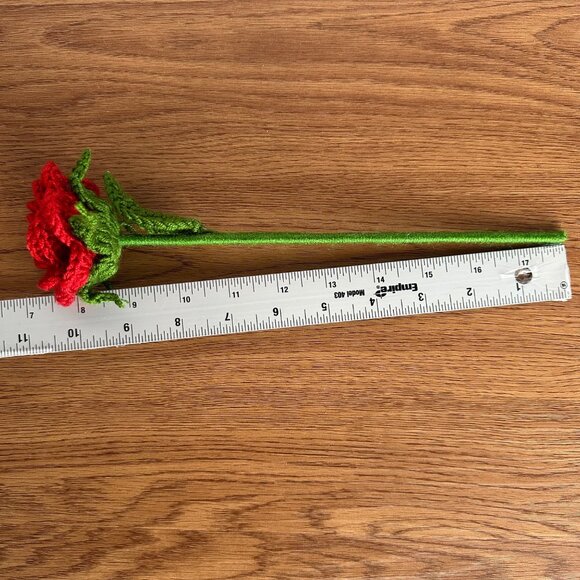 Handmade Crochet Red Rose Flower Arrangement Gift Idea Romantic Home Office Deco - Picture 5 of 5